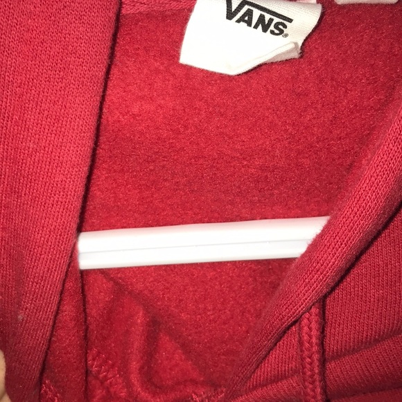 Red vans cropped hoodie - Picture 3 of 3